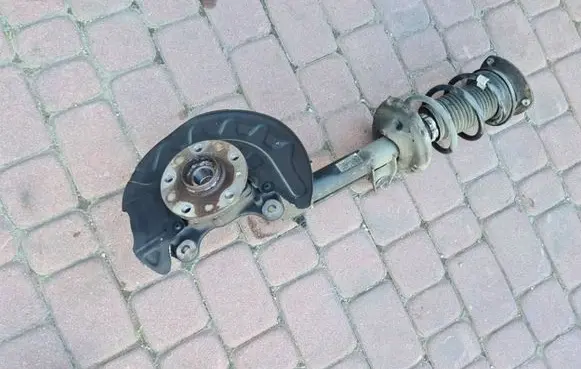 Volkswagen Golf VII Front shock absorber/damper 5Q0413023FK