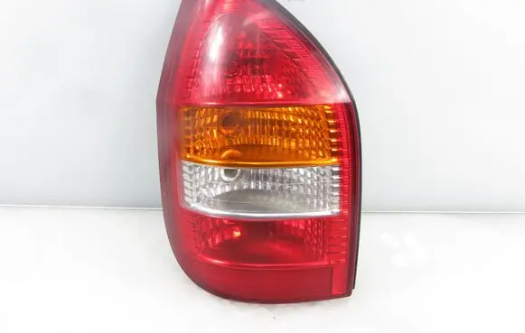 Opel Zafira A Rear/tail lights 