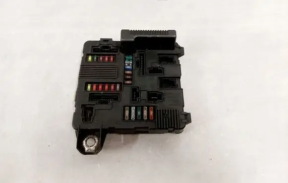 Renault Scenic II - Grand scenic II Other control units/modules 8200306033A