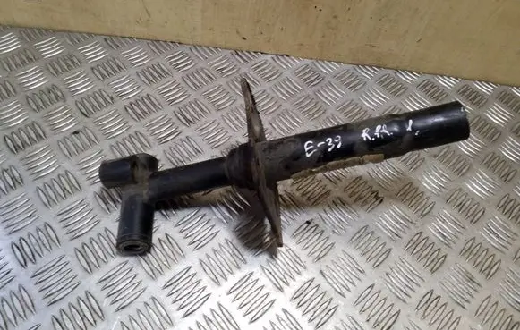 BMW 5 E39 Front bumper mounting bracket 8159360