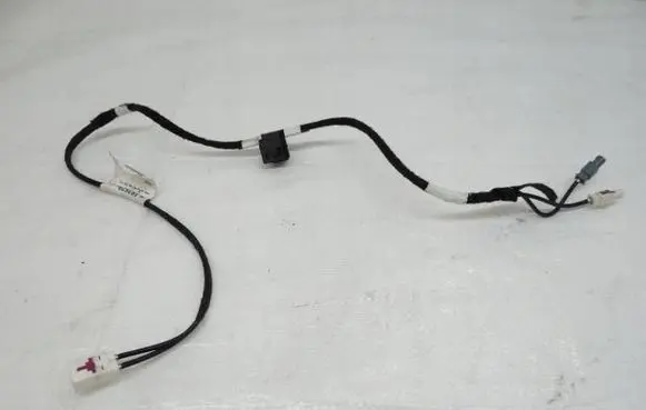 Citroen DS7 Crossback Radio antenna 9818352980