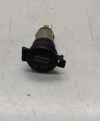 Hyundai Tucson JM Cigarette lighter rear 