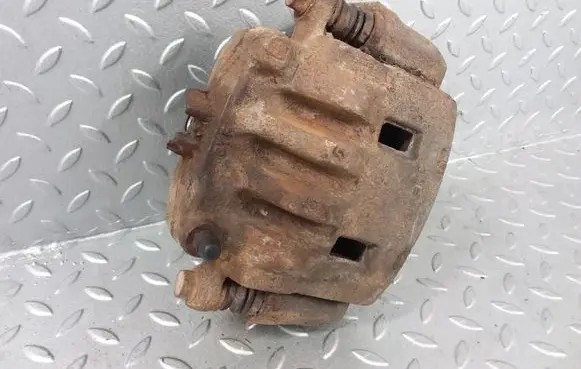 Subaru Forester SJ Front brake caliper