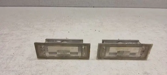 Hyundai Sonata Number plate light 925013K0 E130641