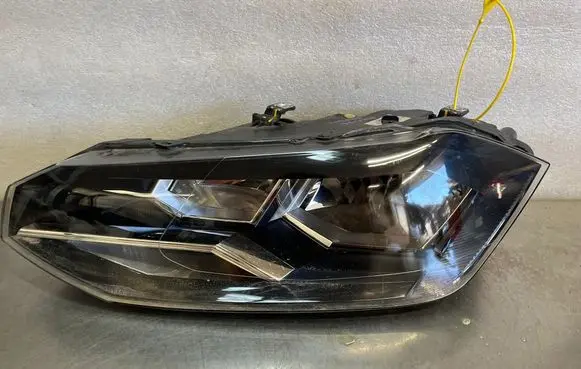 Volkswagen Polo VI Headlight/headlamp 2G1941005