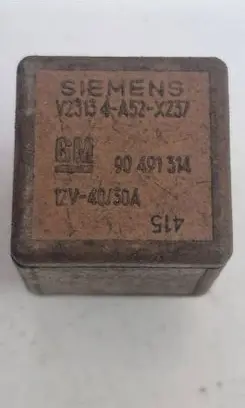 Opel Zafira A Other relay 90491314 3344A523237 12V4030A