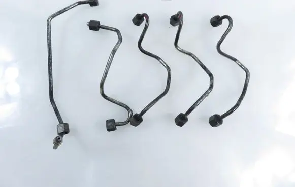 Peugeot 407 Fuel injector supply line/pipe 