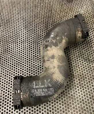 Mercedes-Benz Sprinter W906 Intercooler hose/pipe A9065281582 40016