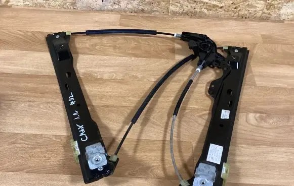 Ford C-MAX II Front door manual window regulator AM51r23201Ae