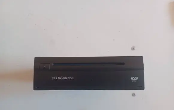 Mercedes-Benz E W211 Navigation unit CD/DVD player A2118705226-MERC