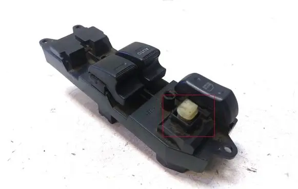 Toyota Avensis T220 Electric window control switch 