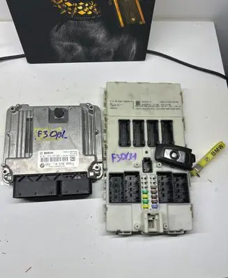 BMW 3 F30 F35 F31 Engine ECU kit and lock set 8576333 13618573257 031308934