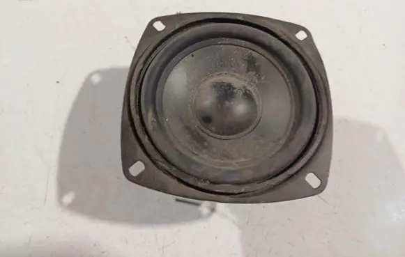 Volkswagen II LT Front door speaker 