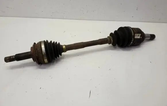 Toyota Prius c Front driveshaft 2110810 338514