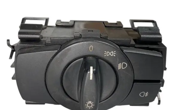 BMW X5 E53 Light switch 6932799