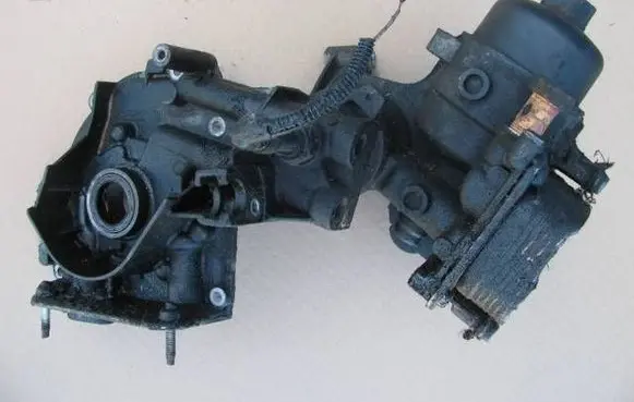 Fiat Bravo Oil filter mounting bracket 55209695 55212027