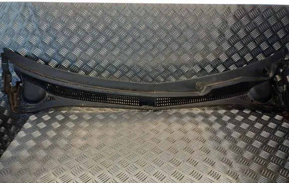 Suzuki SX4 Wiper trim 7234179J1 7233179J1