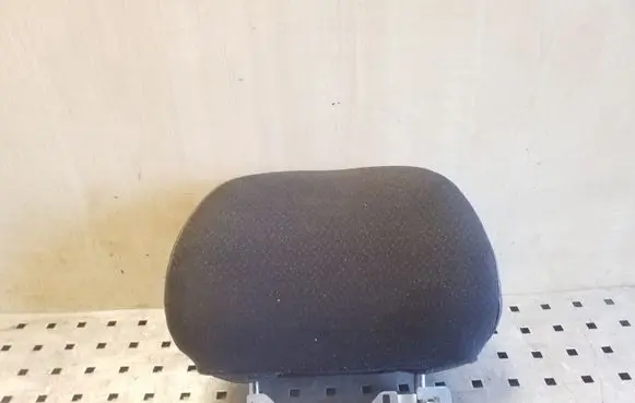 Volvo V50 Rear seat headrest 