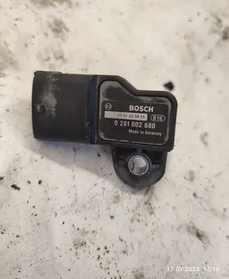 Honda CR-V Air pressure sensor 0281002680
