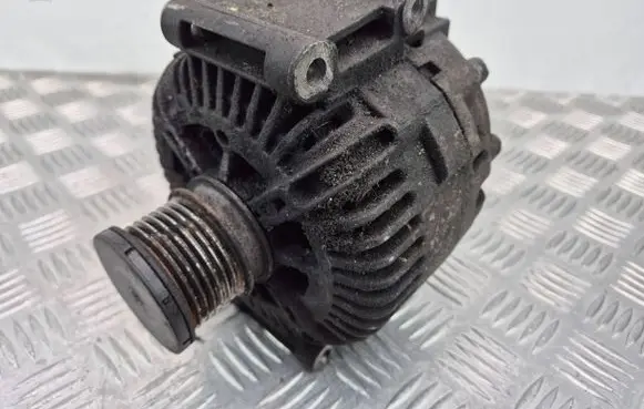 Mercedes-Benz CLS C219 Generator/alternator A6421540402 2543289B 106244740