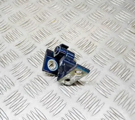 Skoda Kamiq Rear door lower hinge 8X4833405A 8X0831403E