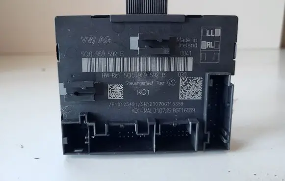 Skoda Superb B6 (3T) Door control unit/module 5Q0959592E