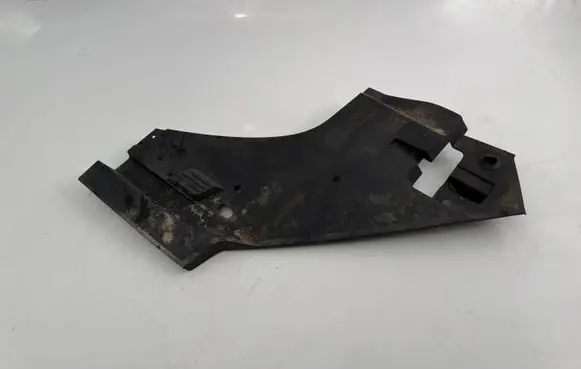 Audi Q7 4M Under headlight/headlamp trim 4M0805286A