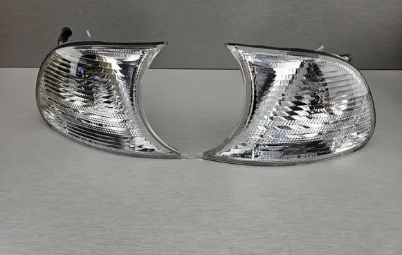 Front indicator light