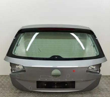 Volkswagen PASSAT B8 Tailgate/trunk/boot lid 3G9827025A