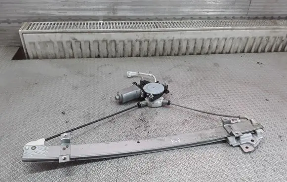 Suzuki Liana Front door window regulator with motor 8346076F10