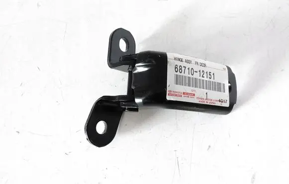 Toyota Verso Front door upper hinge 687100D091