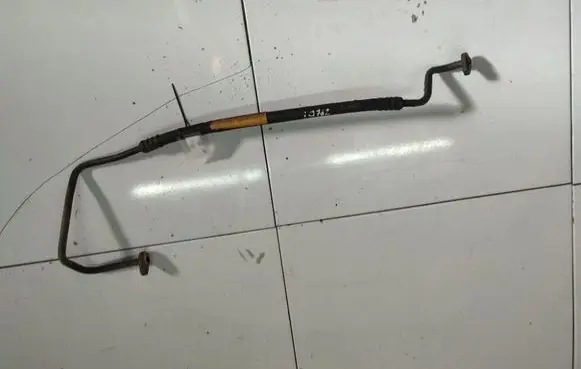 Power steering hose/pipe/line