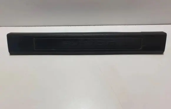 Ford Fusion II Front sill trim cover DS73F13201A AC1320901