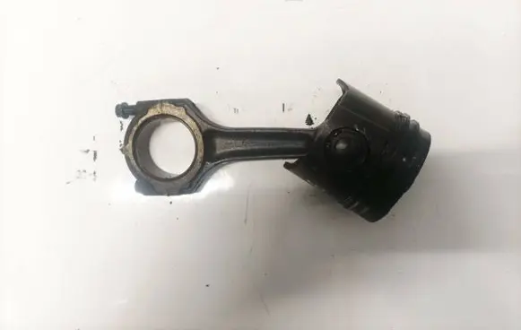 Piston with connecting rod