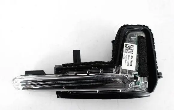 Volvo XC90 Mirror indicator light 31385686