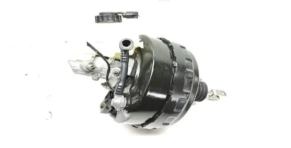 BMW X1 E84 Brake booster 6788040