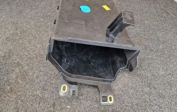 Audi A6 S6 C8 4K Glove box central console 4K1857925