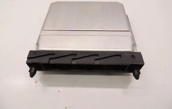 Volvo S80 Engine control unit/module 0281001776 09470429B D178