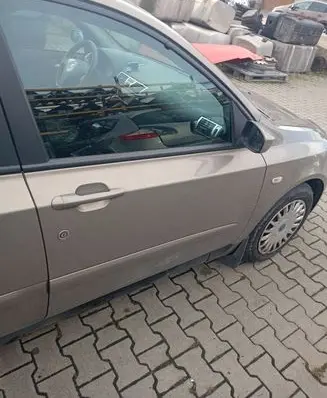 Fiat Stilo Front door 731