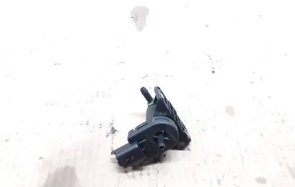 Volvo C30 Vacuum valve 9688124580