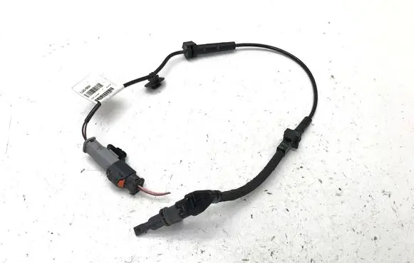 Peugeot 3008 III ABS brake wheel speed sensor 9843520180 9838571680 10071140344