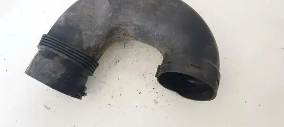 Volkswagen Golf V Air intake hose/pipe 1k0129818