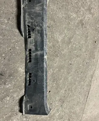 Trunk/boot sill cover protection