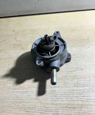 Mercedes-Benz C W203 Vacuum pump A6462300165 VAPEC19S