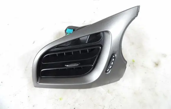 Dashboard side air vent grill/cover trim