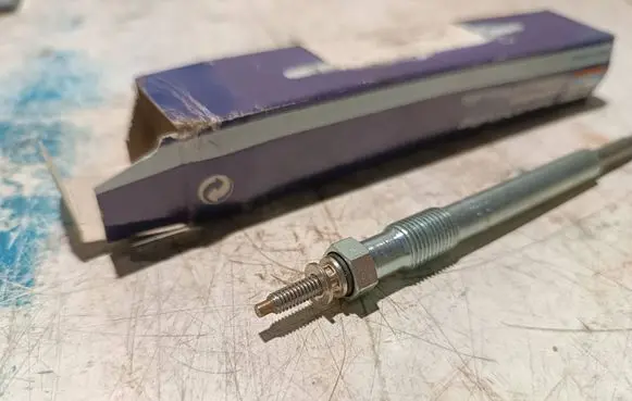 Opel Vectra B Glow plug 0100226206