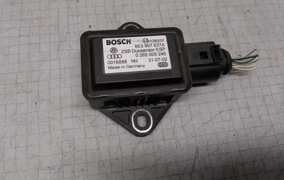 Audi A4 S4 B6 8E 8H ESP acceleration yaw rate sensor 8E0907637A 0265005245