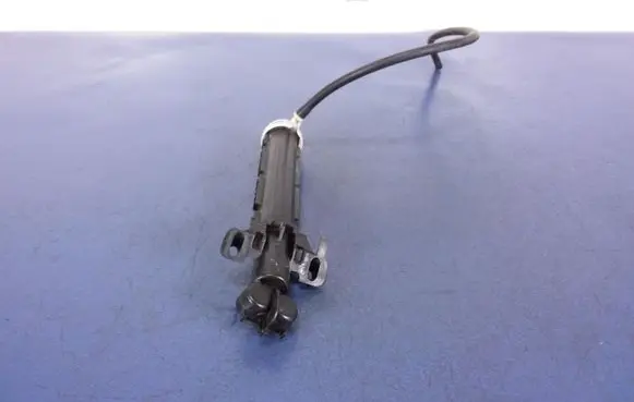 Volvo V60 Windscreen/windshield washer pump V95-08-0007