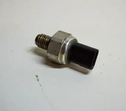 Chevrolet Camaro Oil pressure sensor 12661808