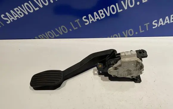 Volvo V70 Accelerator throttle pedal 9472579